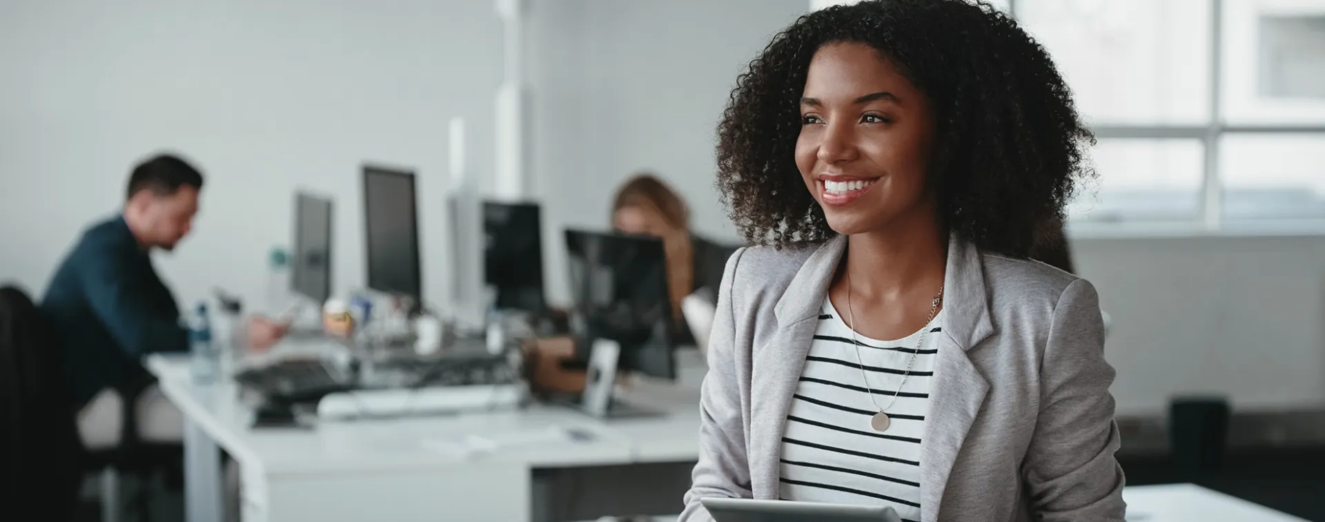 Website testimonials banner 1978 x 780